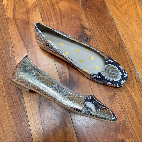 Boden Olive Ballerinas Flats – Pale Gold Snake size 7.5 - Picture 8 of 9